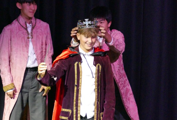 Third Form Bring ‘Legends of the Realm’ to the Stage