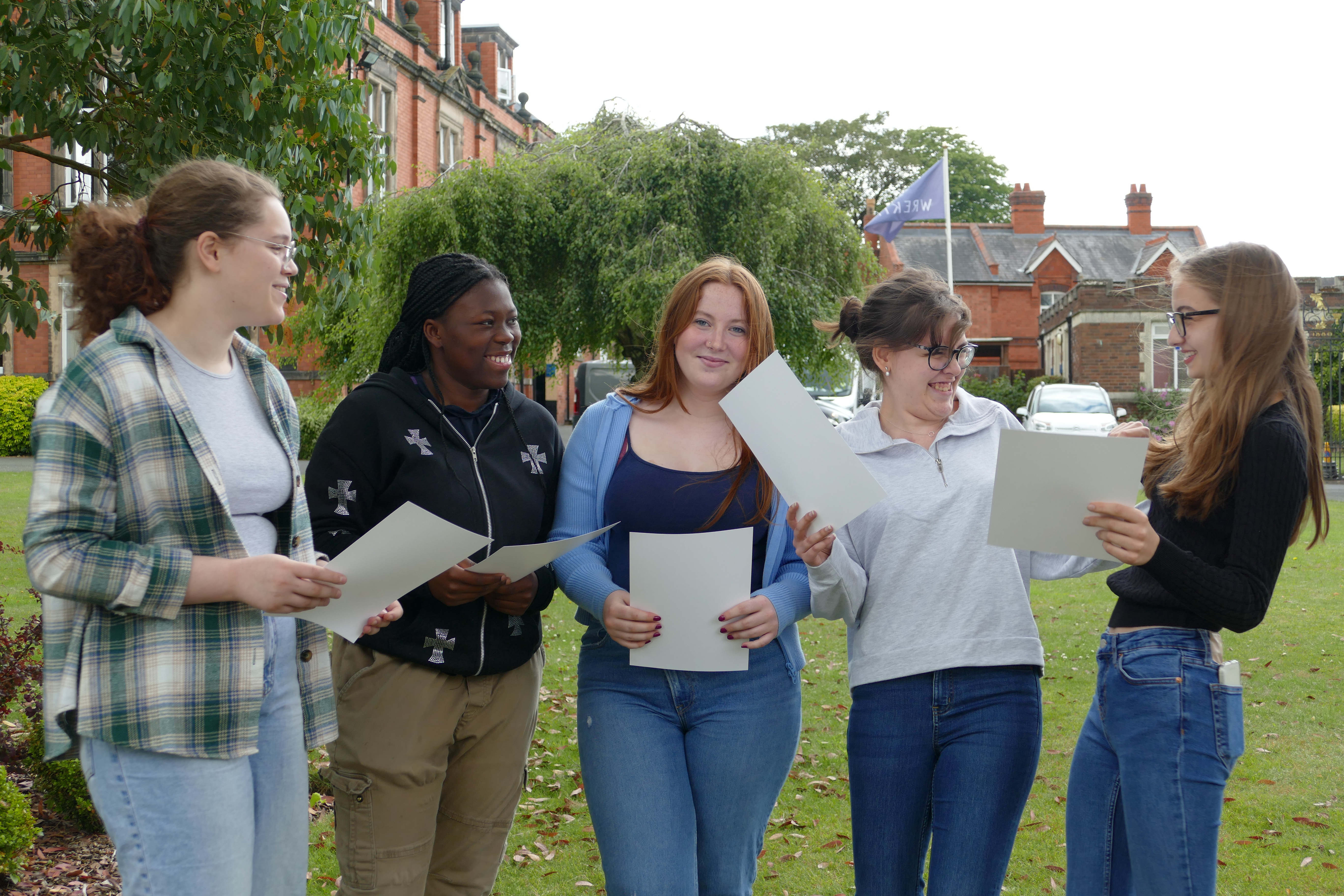 “Outstanding” set of GCSE results