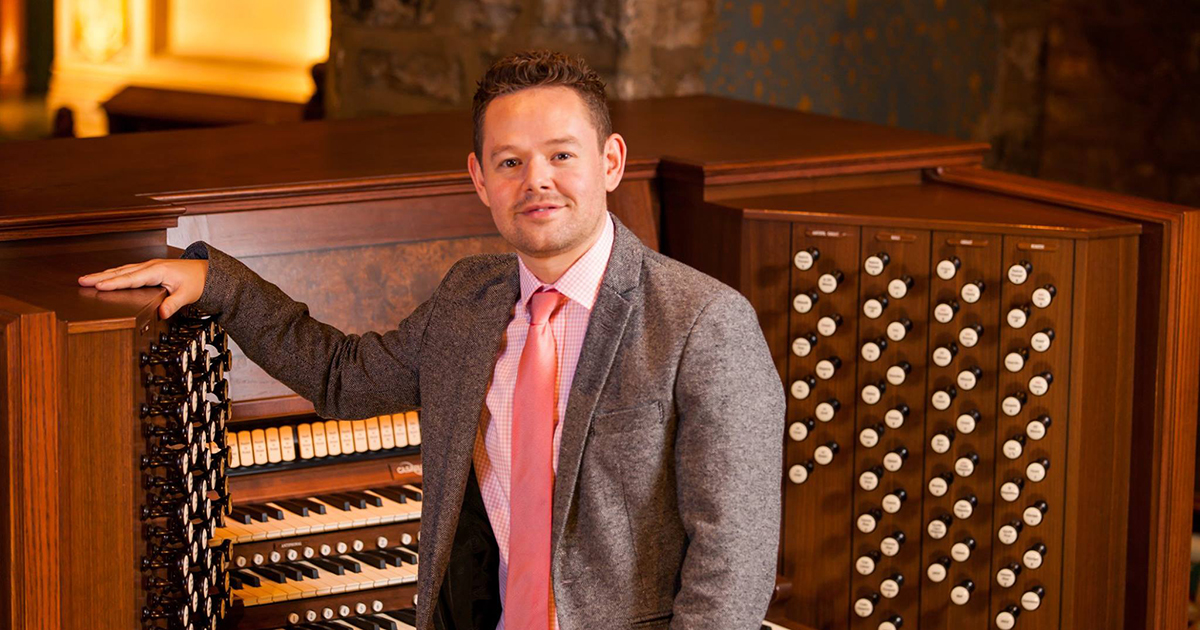 Peter Grimsdale Memorial Concert with guest conductor Philip Stopford